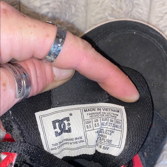 MEN'S DC CURE SHOES  size 9.5 - Picture 5 of 7